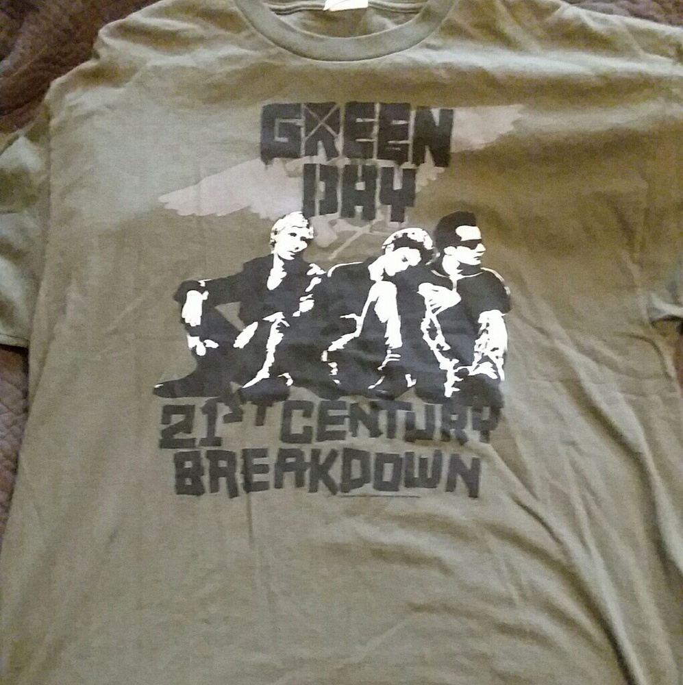 Green Day T shirt